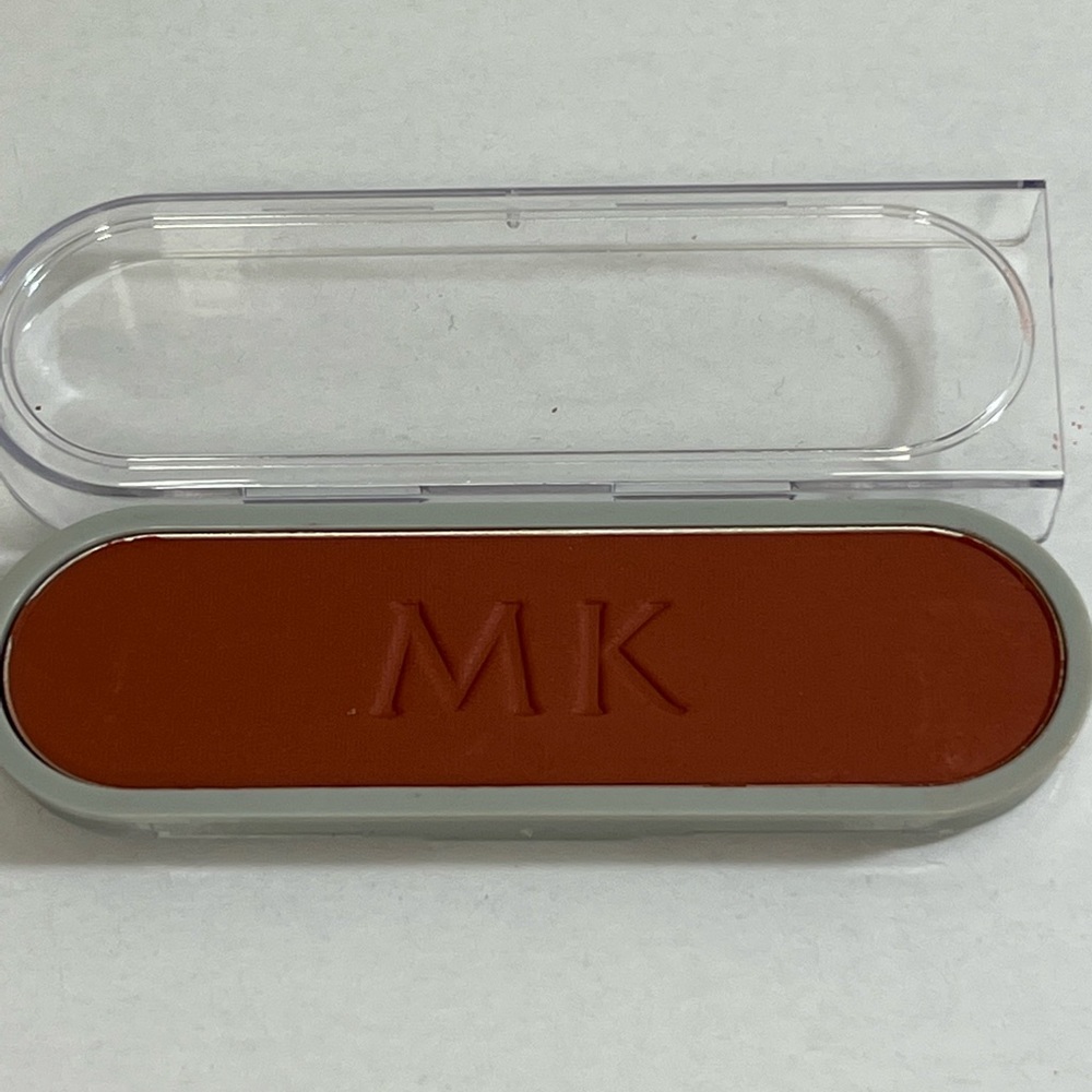 Maple Walnut Mary Kay Signature Cheek Color Powder New without box Full Size